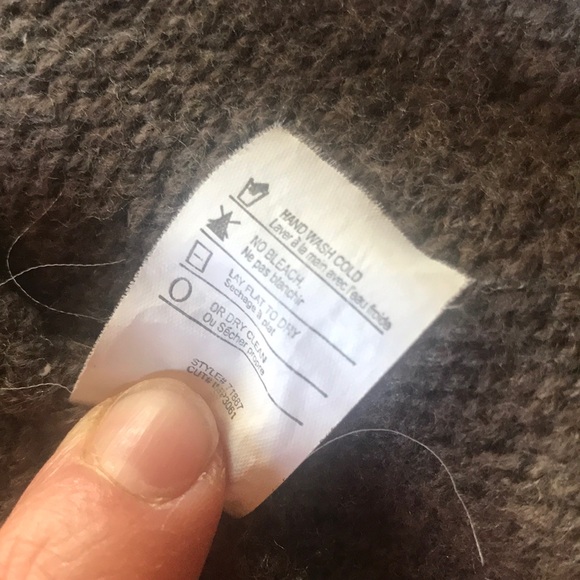 Vince Wool cardigan - Picture 7 of 8